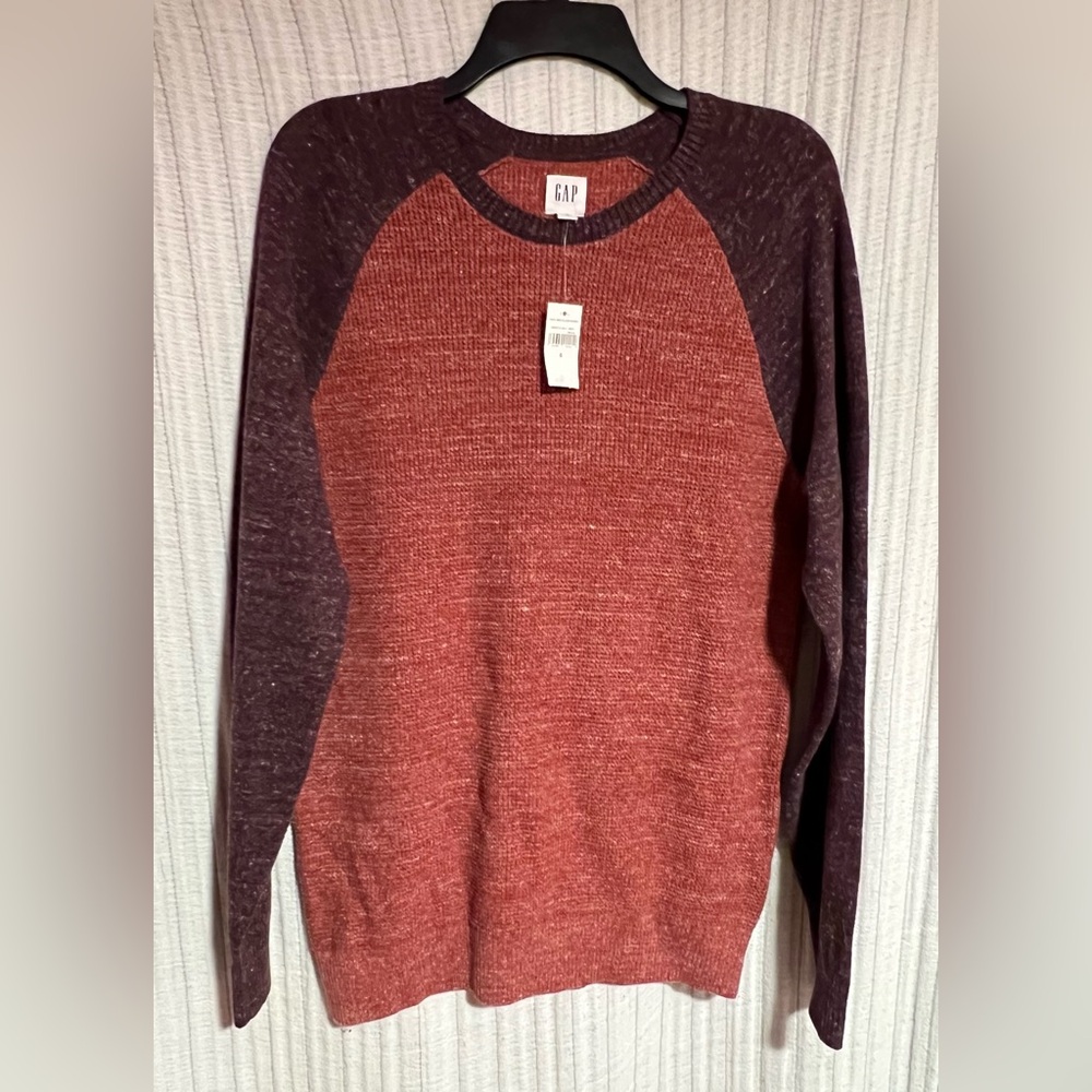 GAP Men's Burgundy and Rust Crewneck Sweater